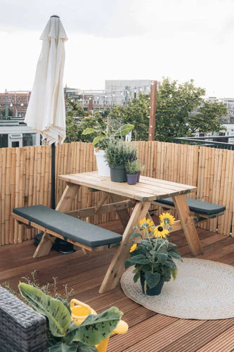 Hoe kan ik mijn balkon afschermen met bamboe?