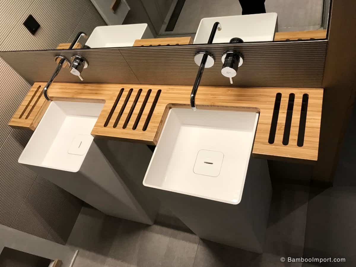 salle de bain en bambou